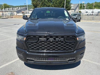 2026 RAM Ram 1500 RAM 1500 EXPRESS CREW CAB 4X4 5'7' BOX