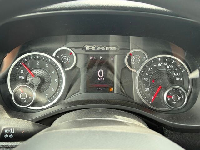 2026 RAM Ram 1500 RAM 1500 TRADESMAN CREW CAB 4X4 5'7' BOX
