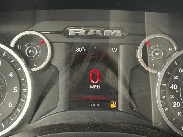 2026 RAM Ram 1500 RAM 1500 TRADESMAN CREW CAB 4X4 5'7' BOX
