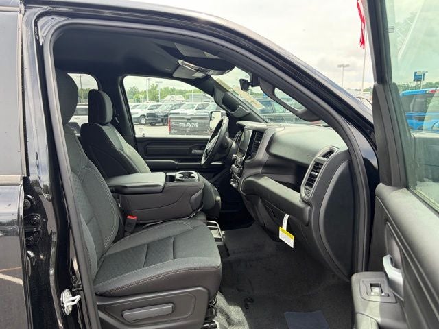 2026 RAM Ram 1500 RAM 1500 TRADESMAN CREW CAB 4X4 5'7' BOX
