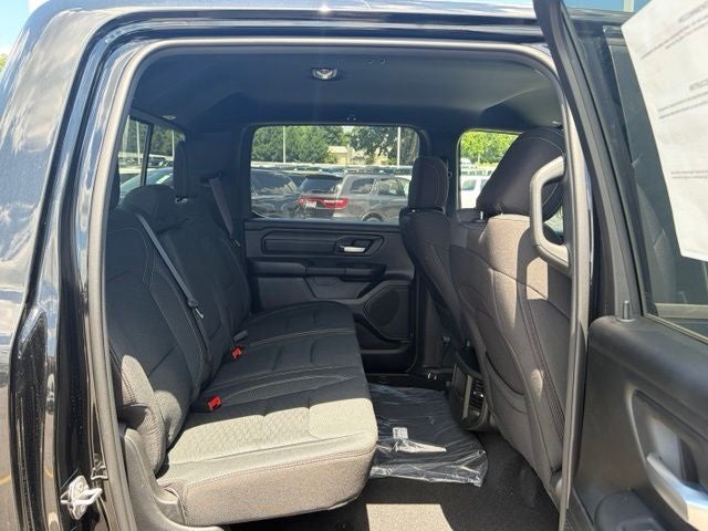 2026 RAM Ram 1500 RAM 1500 TRADESMAN CREW CAB 4X4 5'7' BOX
