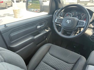 2026 RAM Ram 1500 RAM 1500 TRADESMAN CREW CAB 4X4 5'7' BOX