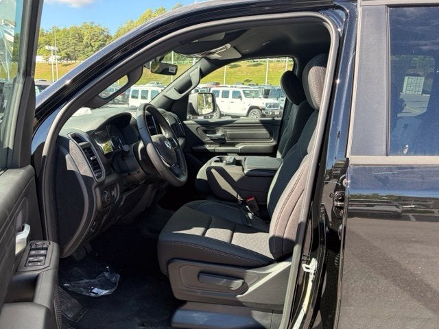 2027 RAM Ram 1500 RAM 1500 WARLOCK CREW CAB 4X4 5'7' BOX