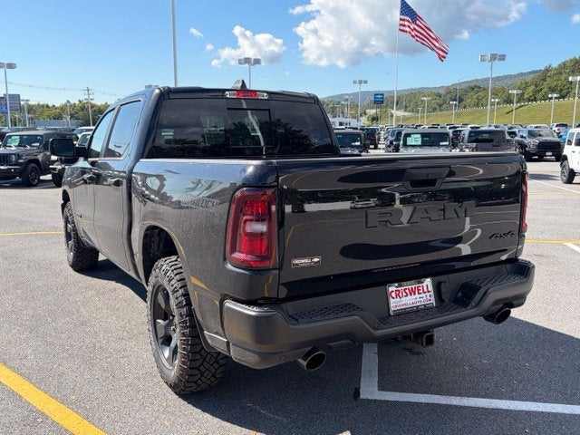 2027 RAM Ram 1500 RAM 1500 WARLOCK CREW CAB 4X4 5'7' BOX