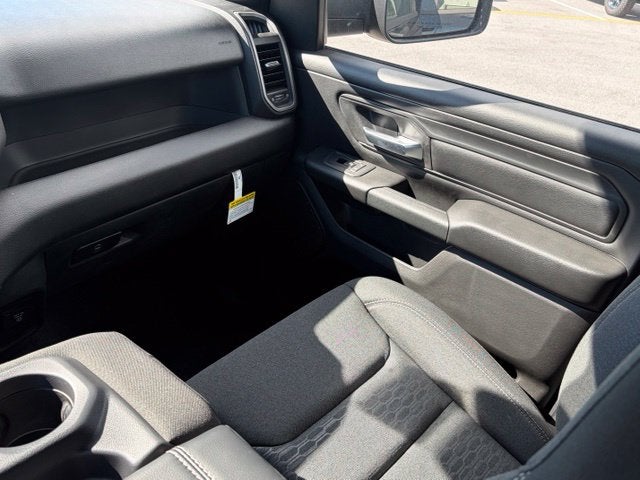 2027 RAM Ram 1500 RAM 1500 WARLOCK CREW CAB 4X4 5'7' BOX