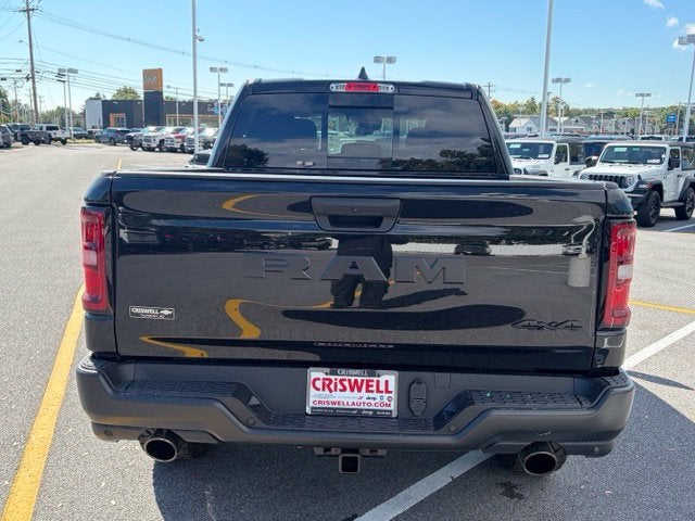 2027 RAM Ram 1500 RAM 1500 WARLOCK CREW CAB 4X4 5'7' BOX