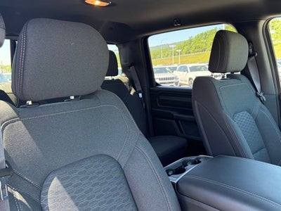 2026 RAM Ram 1500 RAM 1500 EXPRESS CREW CAB 4X4 5'7' BOX
