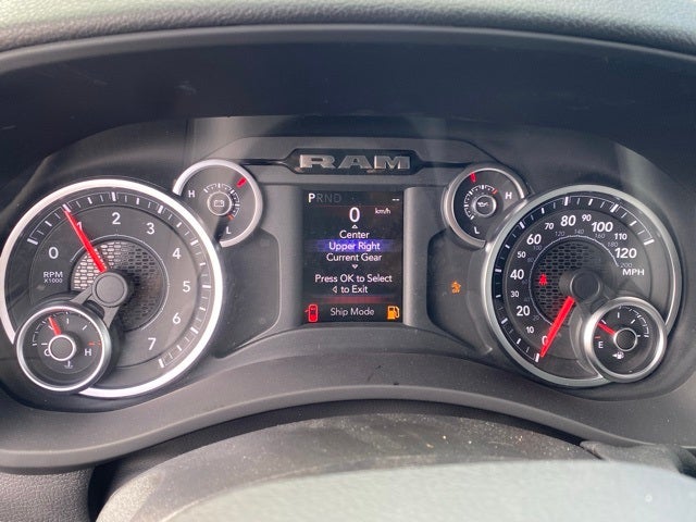 2026 RAM Ram 2500 RAM 2500 TRADESMAN CREW CAB 4X4 6'4' BOX