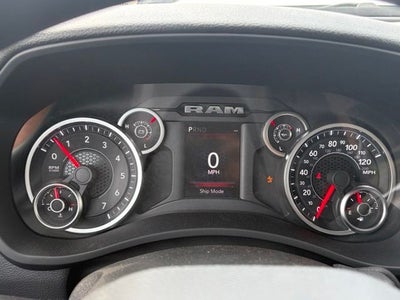 2026 RAM Ram 2500 RAM 2500 BLACK EXPRESS CREW CAB 4X4 6'4' BOX