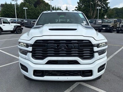 2026 RAM Ram 2500 RAM 2500 BLACK EXPRESS CREW CAB 4X4 6'4' BOX