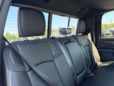 2026 RAM Ram 2500 RAM 2500 LIMITED CREW CAB 4X4 6'4' BOX
