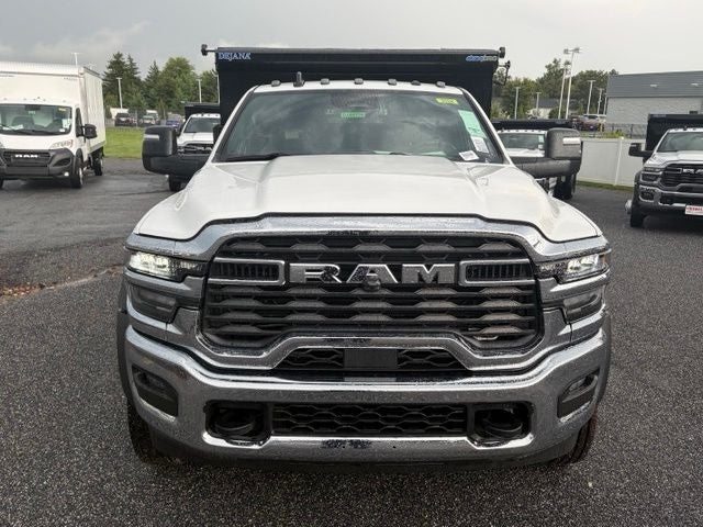 2026 RAM Ram 5500 Chassis Cab RAM 5500 TRADESMAN CHASSIS REGULAR CAB 4X4 84' CA