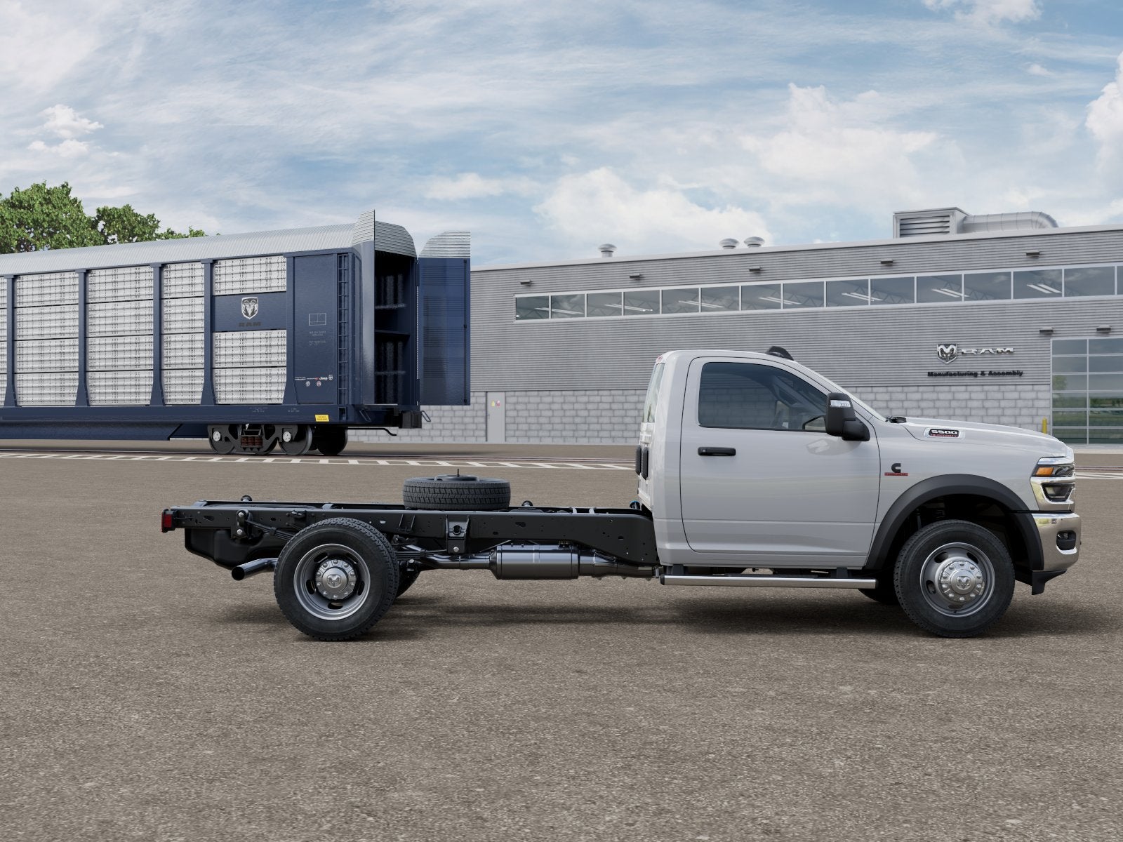 2026 RAM Ram 5500 Chassis Cab RAM 5500 TRADESMAN CHASSIS REGULAR CAB 4X4 84' CA
