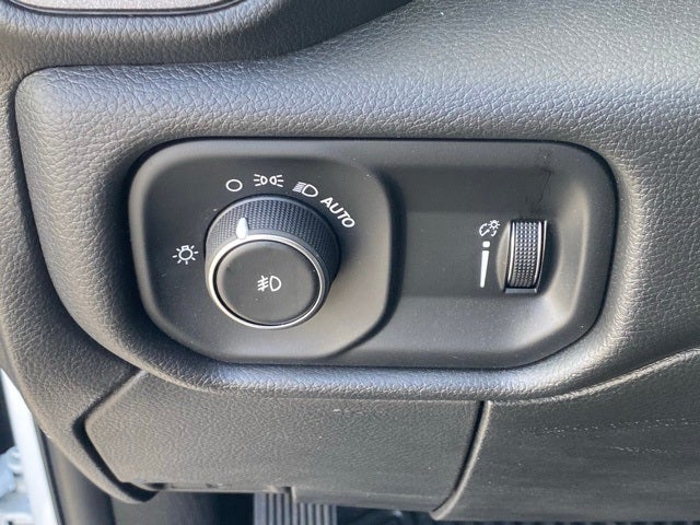 2026 RAM Ram 5500 Chassis Cab RAM 5500 TRADESMAN CHASSIS CREW CAB 4X4 60' CA