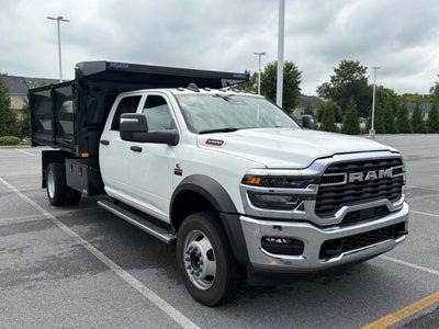 2026 RAM 5500 Chassis RAM 5500 TRADESMAN CHASSIS CREW CAB 4X4 84' CA