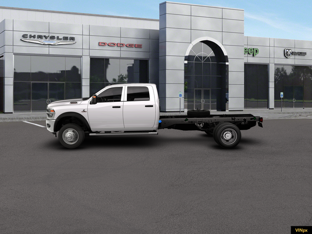 2026 RAM Ram 5500 Chassis Cab RAM 5500 TRADESMAN CHASSIS CREW CAB 4X4 84' CA
