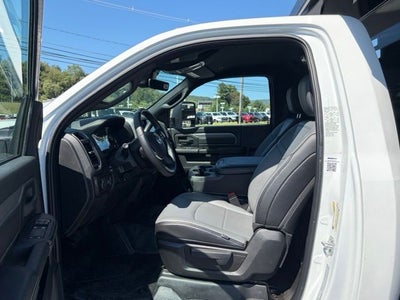 2026 RAM Ram 3500 Chassis Cab RAM 3500 TRADESMAN CHASSIS REGULAR CAB 4X4 84' CA