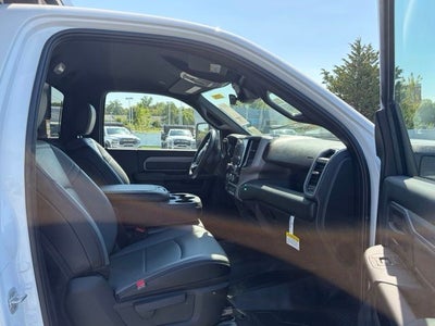 2026 RAM Ram 3500 Chassis Cab RAM 3500 TRADESMAN CHASSIS REGULAR CAB 4X4 84' CA