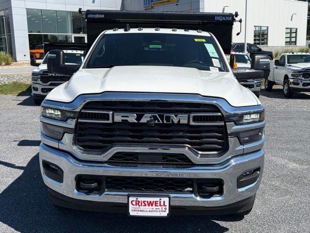 2026 RAM Ram 3500 Chassis Cab RAM 3500 TRADESMAN CHASSIS REGULAR CAB 4X4 84' CA