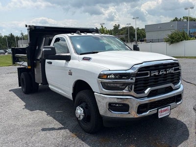 2026 RAM Ram 3500 Chassis Cab RAM 3500 TRADESMAN CHASSIS REGULAR CAB 4X4 84' CA