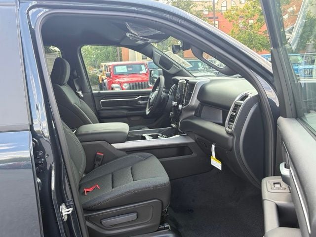 2026 RAM Ram 1500 RAM 1500 BIG HORN QUAD CAB 4X4 6'4' BOX