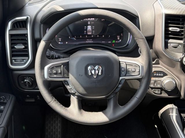 2026 RAM Ram 1500 RAM 1500 BIG HORN QUAD CAB 4X4 6'4' BOX