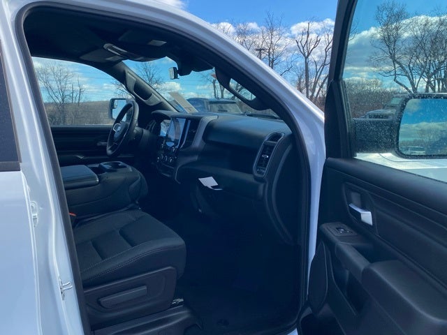 2026 RAM Ram 1500 RAM 1500 TRADESMAN QUAD CAB 4X4 6'4' BOX