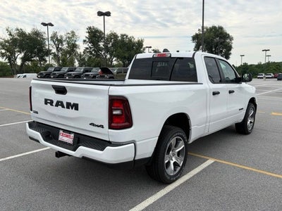 2026 RAM Ram 1500 RAM 1500 EXPRESS QUAD CAB 4X4 6'4' BOX