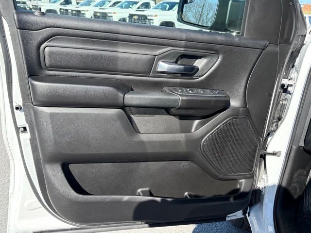 2026 RAM Ram 1500 RAM 1500 TRADESMAN QUAD CAB 4X4 6'4' BOX