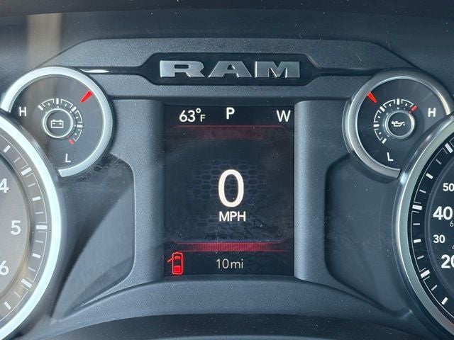 2026 RAM Ram 1500 RAM 1500 TRADESMAN QUAD CAB 4X4 6'4' BOX