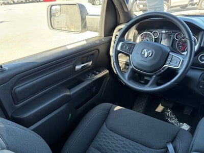 2026 RAM Ram 1500 RAM 1500 TRADESMAN QUAD CAB 4X4 6'4' BOX