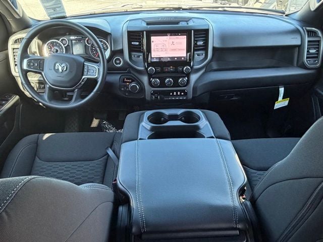 2026 RAM Ram 1500 RAM 1500 TRADESMAN QUAD CAB 4X4 6'4' BOX