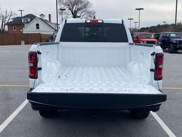 2026 RAM Ram 1500 RAM 1500 TRADESMAN QUAD CAB 4X4 6'4' BOX