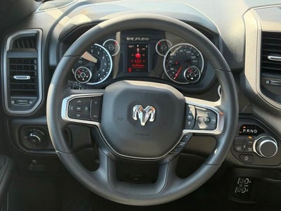 2027 RAM Ram 1500 RAM 1500 TRADESMAN CREW CAB 4X4 5'7' BOX