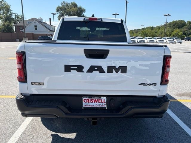 2027 RAM Ram 1500 RAM 1500 TRADESMAN CREW CAB 4X4 5'7' BOX