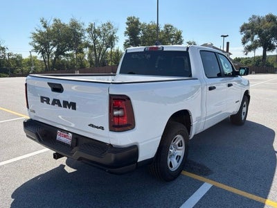 2027 RAM Ram 1500 RAM 1500 TRADESMAN CREW CAB 4X4 5'7' BOX
