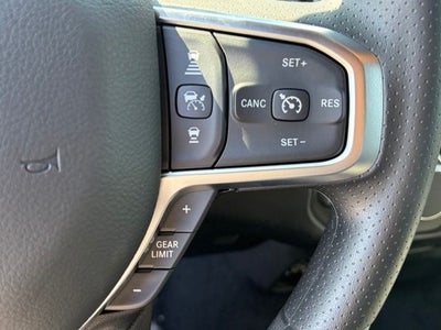 2027 RAM Ram 1500 RAM 1500 TRADESMAN CREW CAB 4X4 5'7' BOX