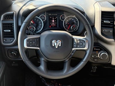 2027 RAM Ram 1500 RAM 1500 TRADESMAN CREW CAB 4X4 5'7' BOX