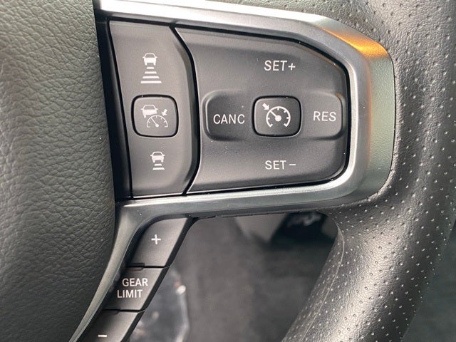 2026 RAM Ram 1500 RAM 1500 TRADESMAN QUAD CAB 4X2 6'4' BOX