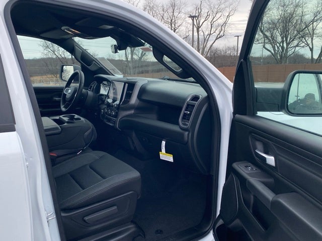 2026 RAM Ram 1500 RAM 1500 TRADESMAN QUAD CAB 4X2 6'4' BOX