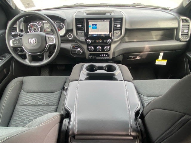 2026 RAM Ram 1500 RAM 1500 TRADESMAN QUAD CAB 4X2 6'4' BOX