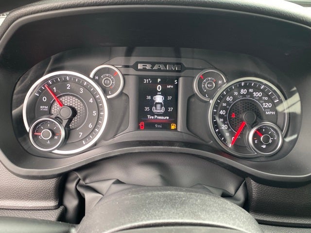 2026 RAM Ram 1500 RAM 1500 TRADESMAN QUAD CAB 4X2 6'4' BOX