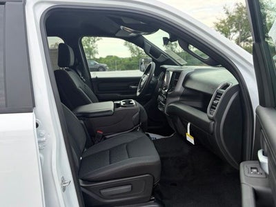 2026 RAM Ram 1500 RAM 1500 EXPRESS QUAD CAB 4X2 6'4' BOX