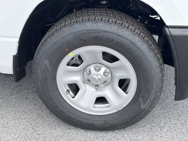 2027 RAM Ram 1500 RAM 1500 TRADESMAN QUAD CAB 4X4 6'4' BOX
