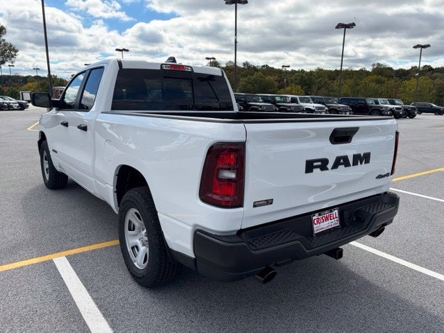 2027 RAM Ram 1500 RAM 1500 TRADESMAN QUAD CAB 4X4 6'4' BOX