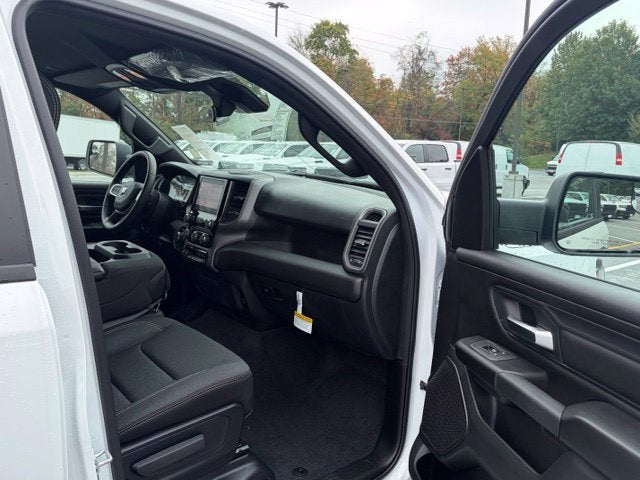 2027 RAM Ram 1500 RAM 1500 TRADESMAN CREW CAB 4X4 5'7' BOX