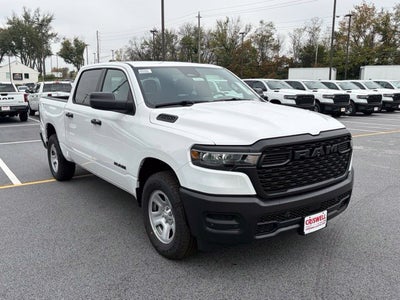 2027 RAM Ram 1500 RAM 1500 TRADESMAN CREW CAB 4X4 5'7' BOX