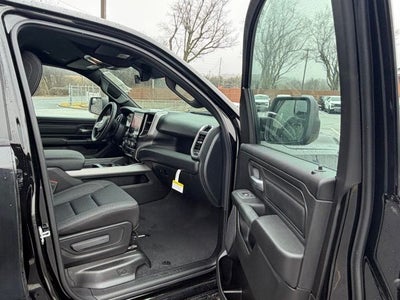 2026 RAM Ram 1500 RAM 1500 EXPRESS CREW CAB 4X4 5'7' BOX