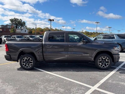 2027 RAM Ram 1500 RAM 1500 LARAMIE CREW CAB 4X4 5'7' BOX