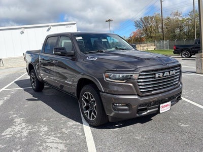 2027 RAM Ram 1500 RAM 1500 LARAMIE CREW CAB 4X4 5'7' BOX
